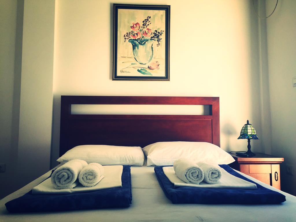 Apartment Adok *